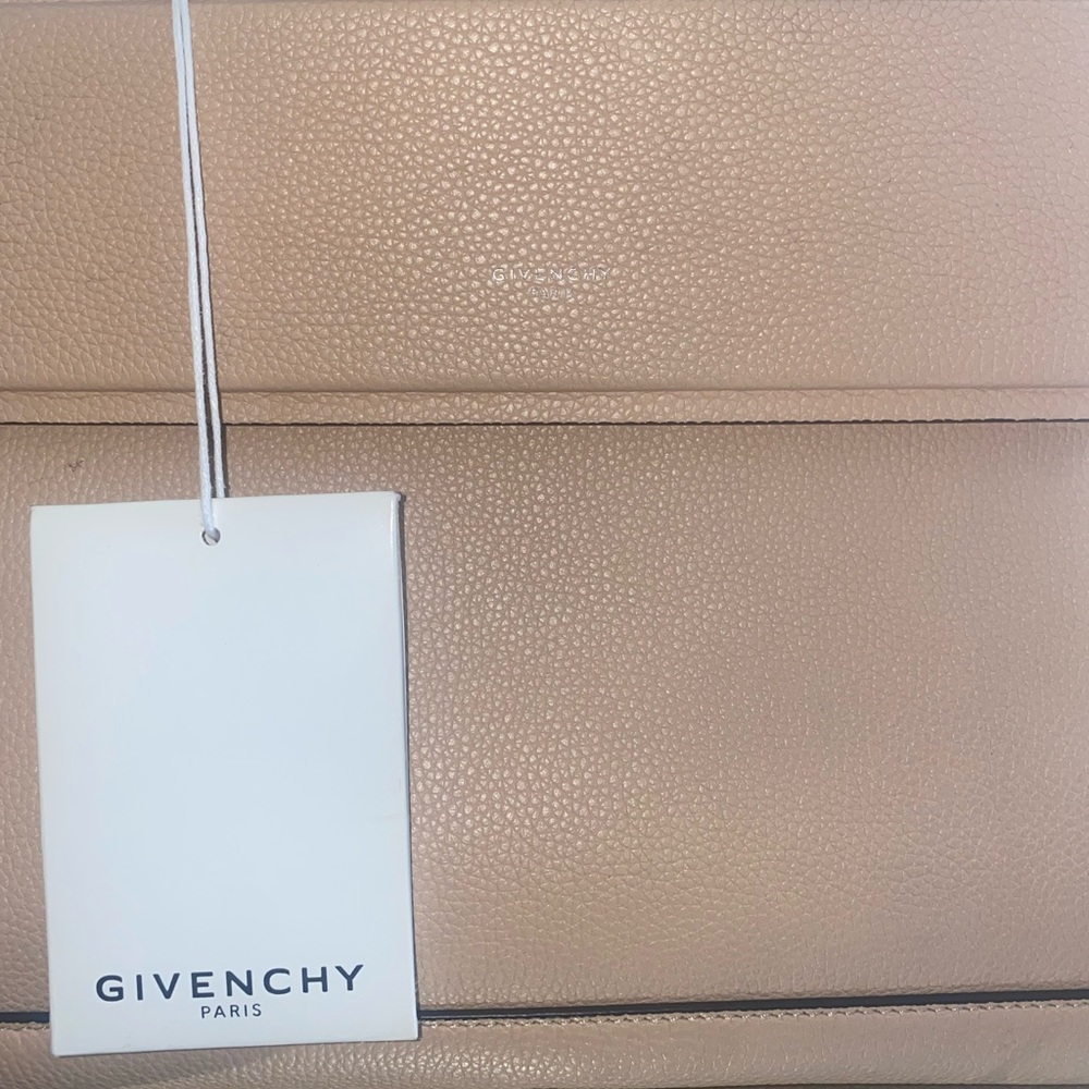 Condition: Great Condition Givenchy Small Horizon… - image 2